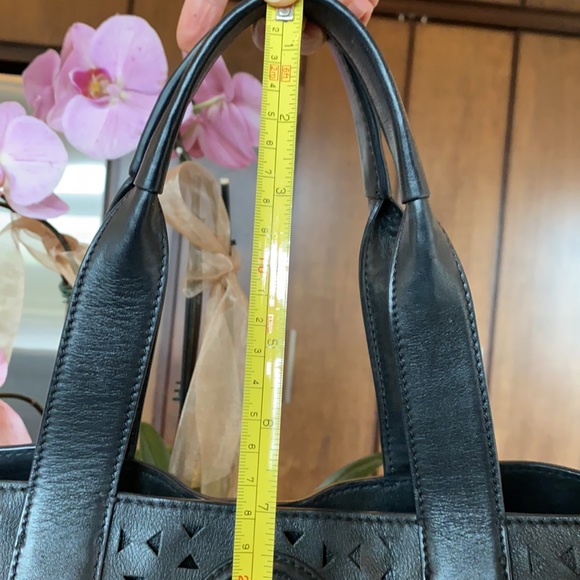 Tory Burch Monogram T Leather Laser-Cut Tote Bag - Picture 3 of 12